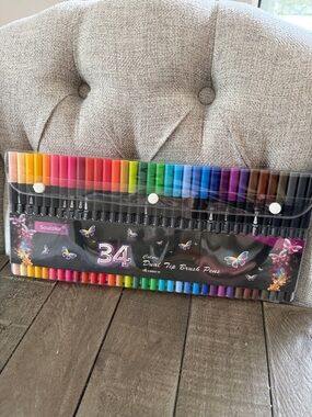 Soucolor 34-Color Dual Tip Brush Pens - Multicolor Set